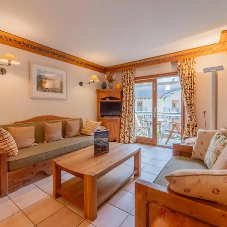 Appartement Le Cristal Mb8 Mountain View, Pool, Parking & Wifi - Happy Chamonix
